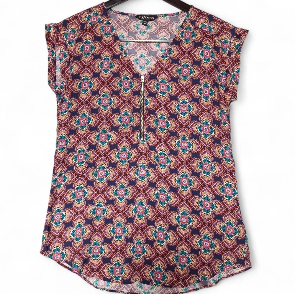 Express Womens Floral Mandala Zip Front V-Neck Blouse Size Small Boho Purple Top